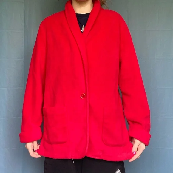 Adorable Retro Joanna Red Medium Petite Soft Fleece Button Jacket With Pockets - Picture 7 of 10